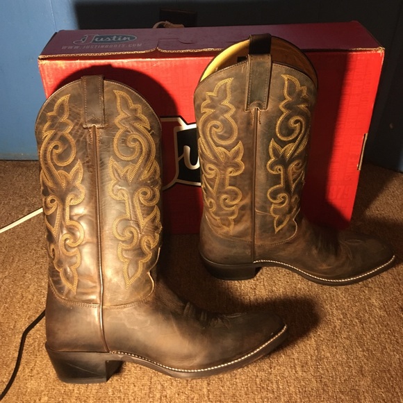 Justin classic boots Size 10 - Picture 3 of 5